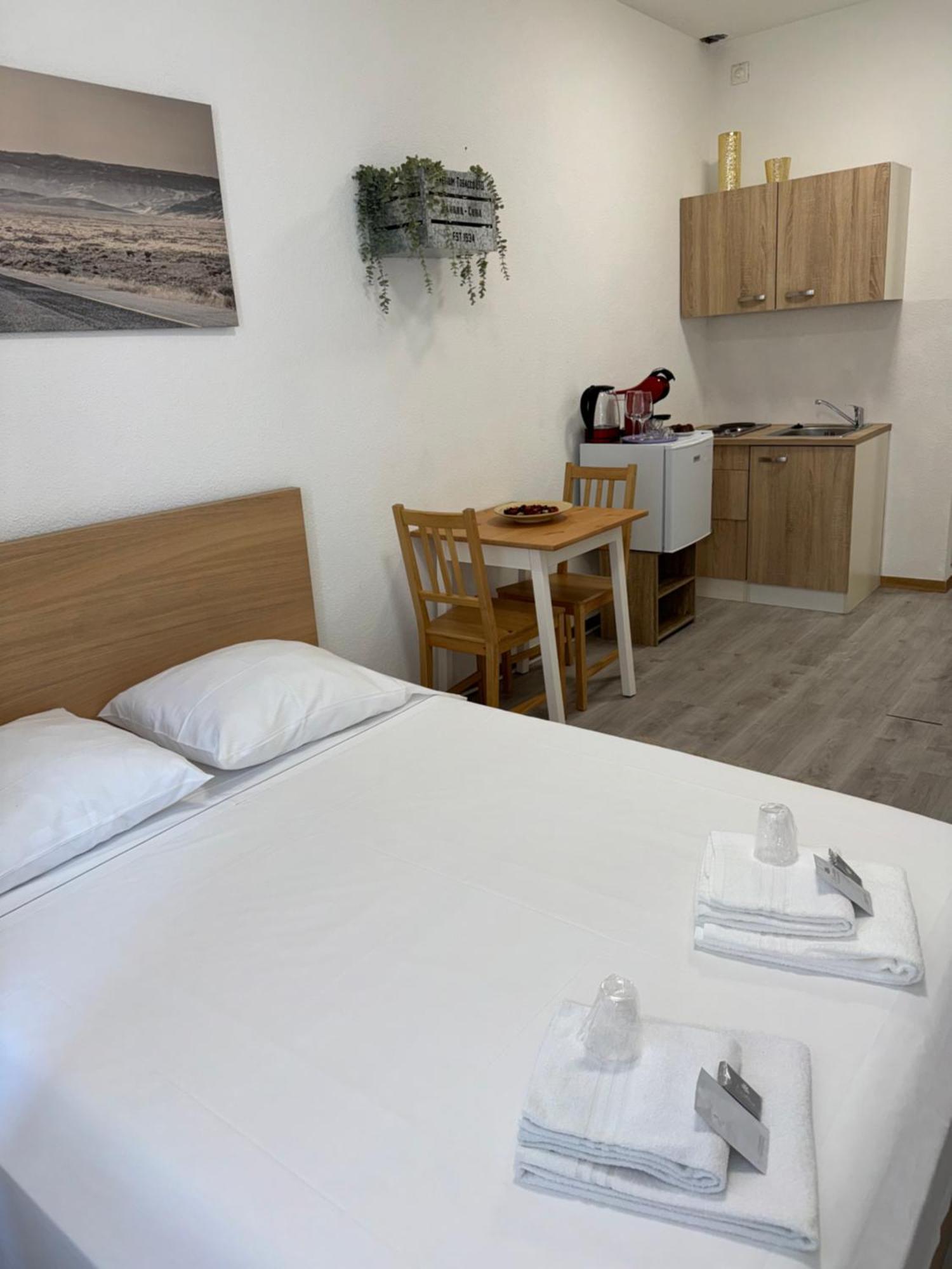 B&B Ilien Bellinzona Bagian luar foto